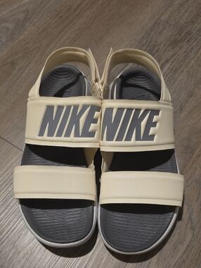 Nike Strap Sandals